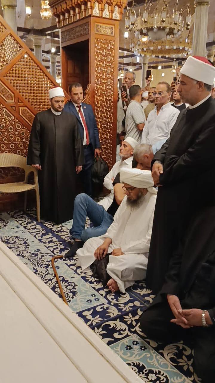 تشييع جنازة المستشار محمد حلمي قنديل صهر الراحل كمال الشاذلي بحضور وزير الأوقاف والشيخ علي الجفري