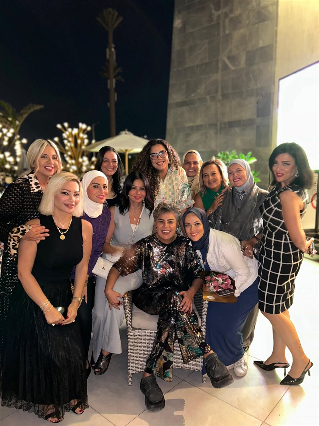 لقطات من احتفال مفيدة شيحة بعيد ميلادها