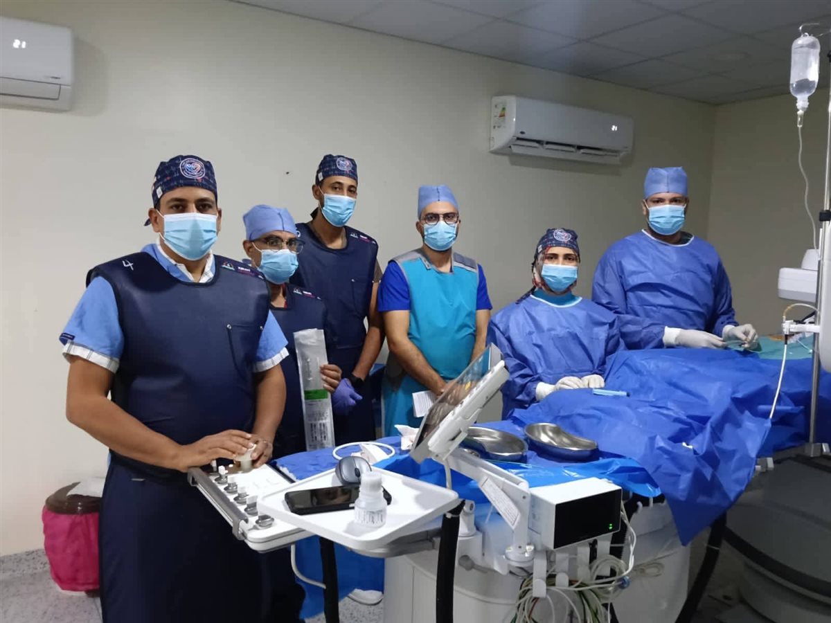 الفريق الطبي