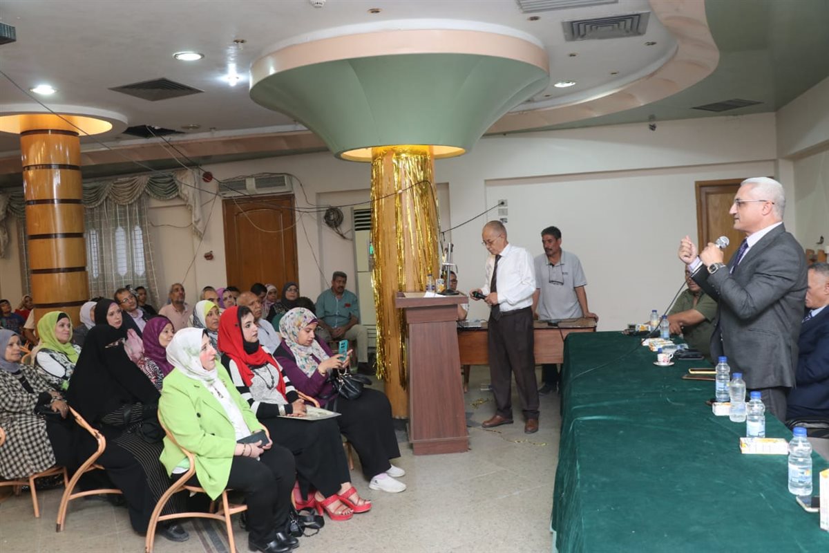 جانب من اللقاء 