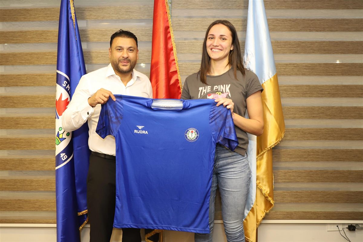 جانب من التعاقد