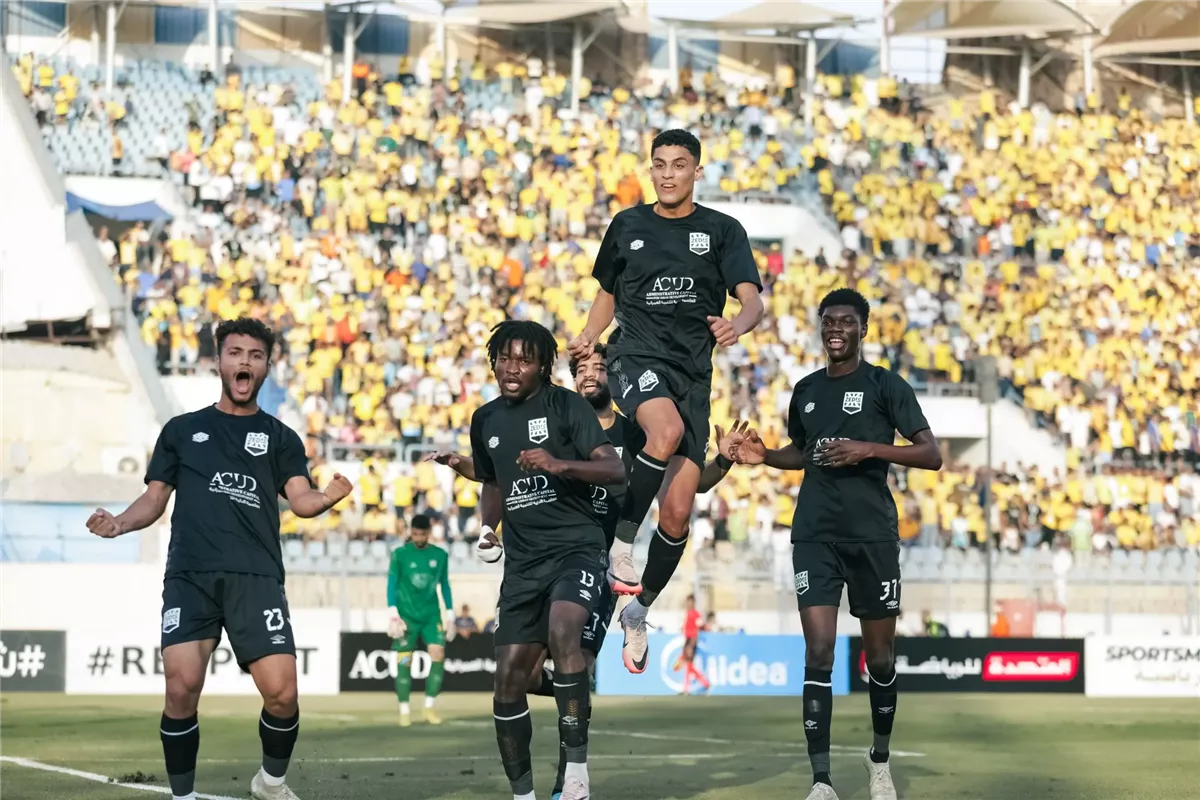 القنوات الناقلة لمباراة الإسماعيلي وزد بث مباشر اليوم في الدوري المصري الممتاز 