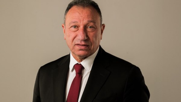 ما هو مرض محمود الخطيب؟