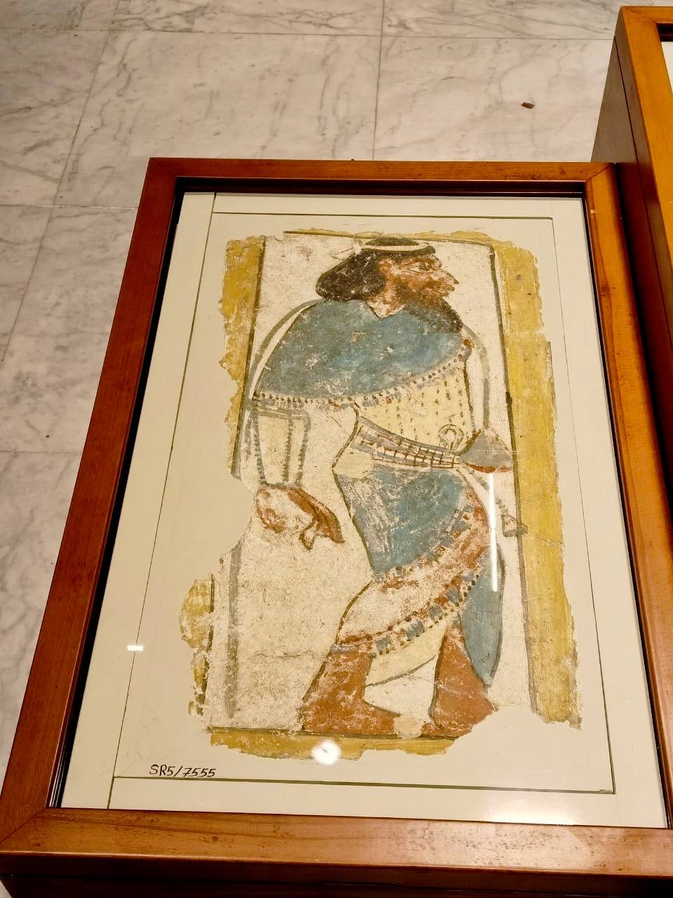  لوحات جدارية نادرة لأسرى مقيدين من قاعة عرش الملك أمنحتب الثالث