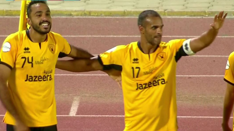 <strong>صناعة وتسجيل.. كهربا يتألق في ظهوره الأول مع نادي القادسية الكويتي</strong>