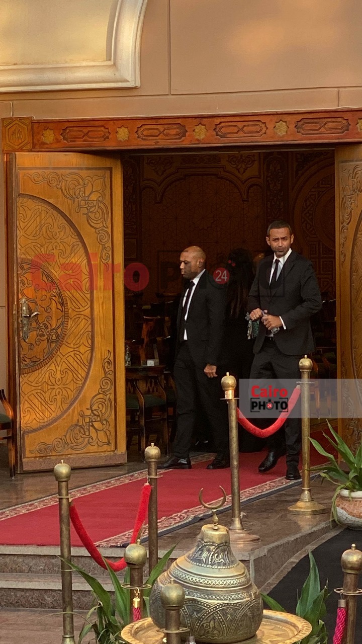 بدء عزاء الرحل عمرو ستين خطيب مريم عامر منيب