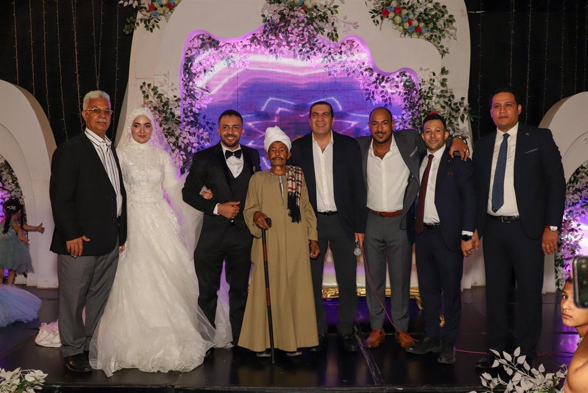الزميل محسن سليمان يحتفل بزفافه بحضور محافظ القاهرة ومرتضى منصور ود عمرو خالد (23)