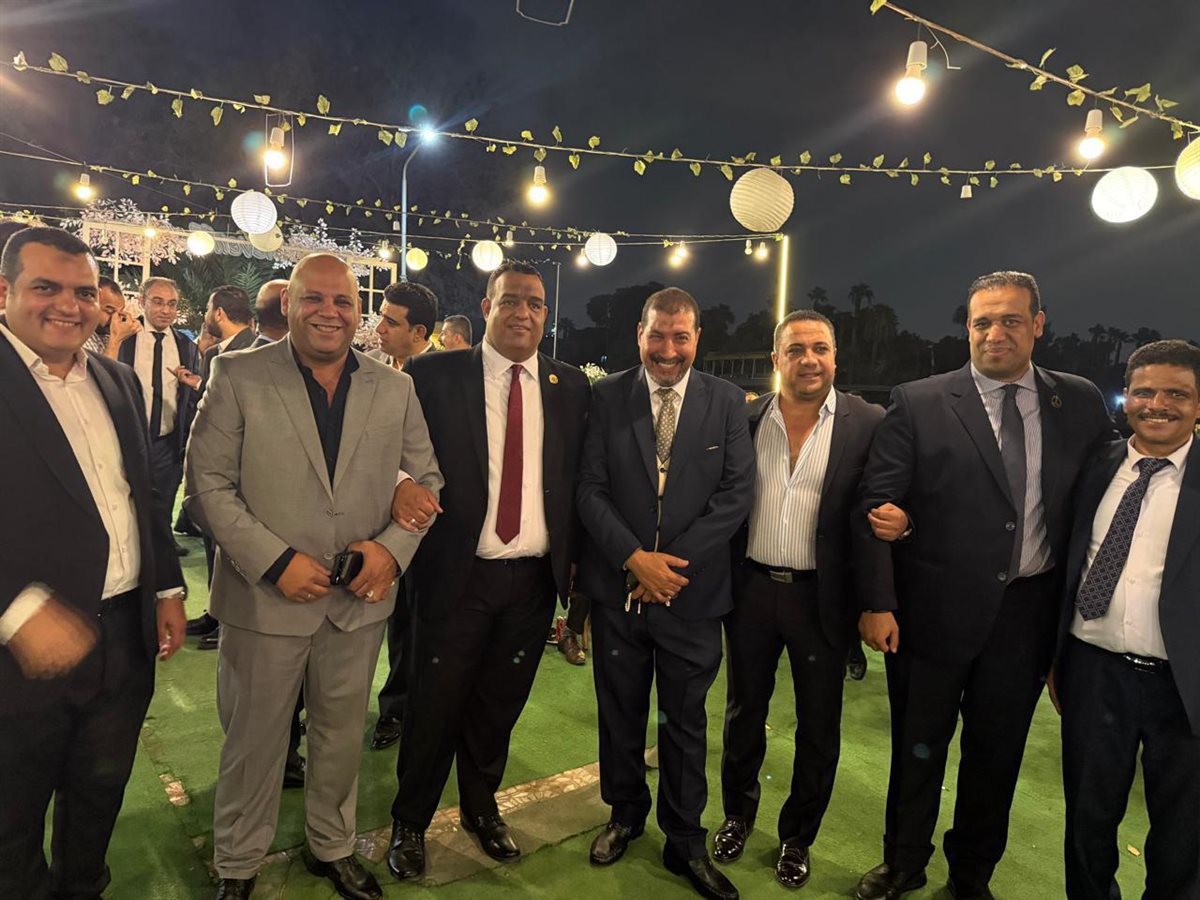 الزميل محسن سليمان يحتفل بزفافه بحضور محافظ القاهرة ومرتضى منصور ود عمرو خالد (48)