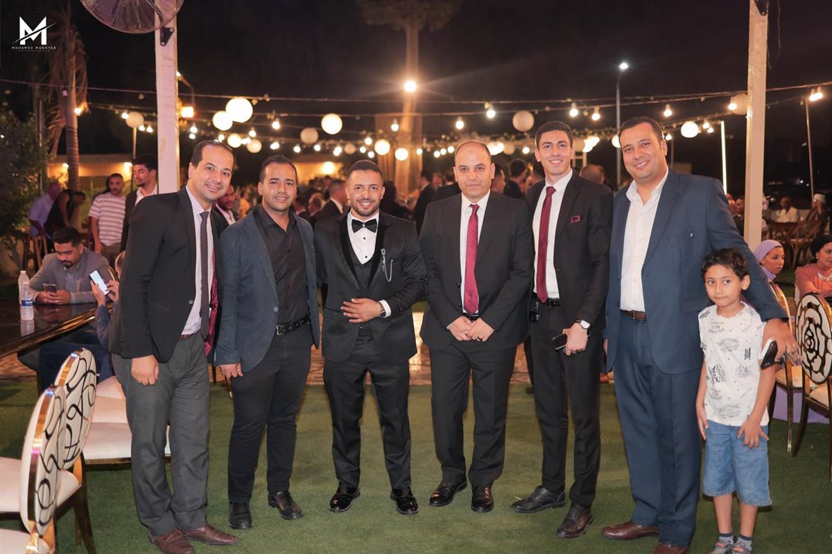الصحفي محسن سليمان يحتفل بزفافه بحضور محافظ القاهرة ومرتضى منصور ود عمرو خالد