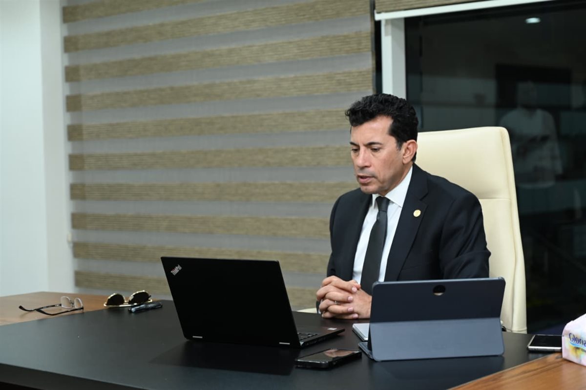 وزير الرياضة