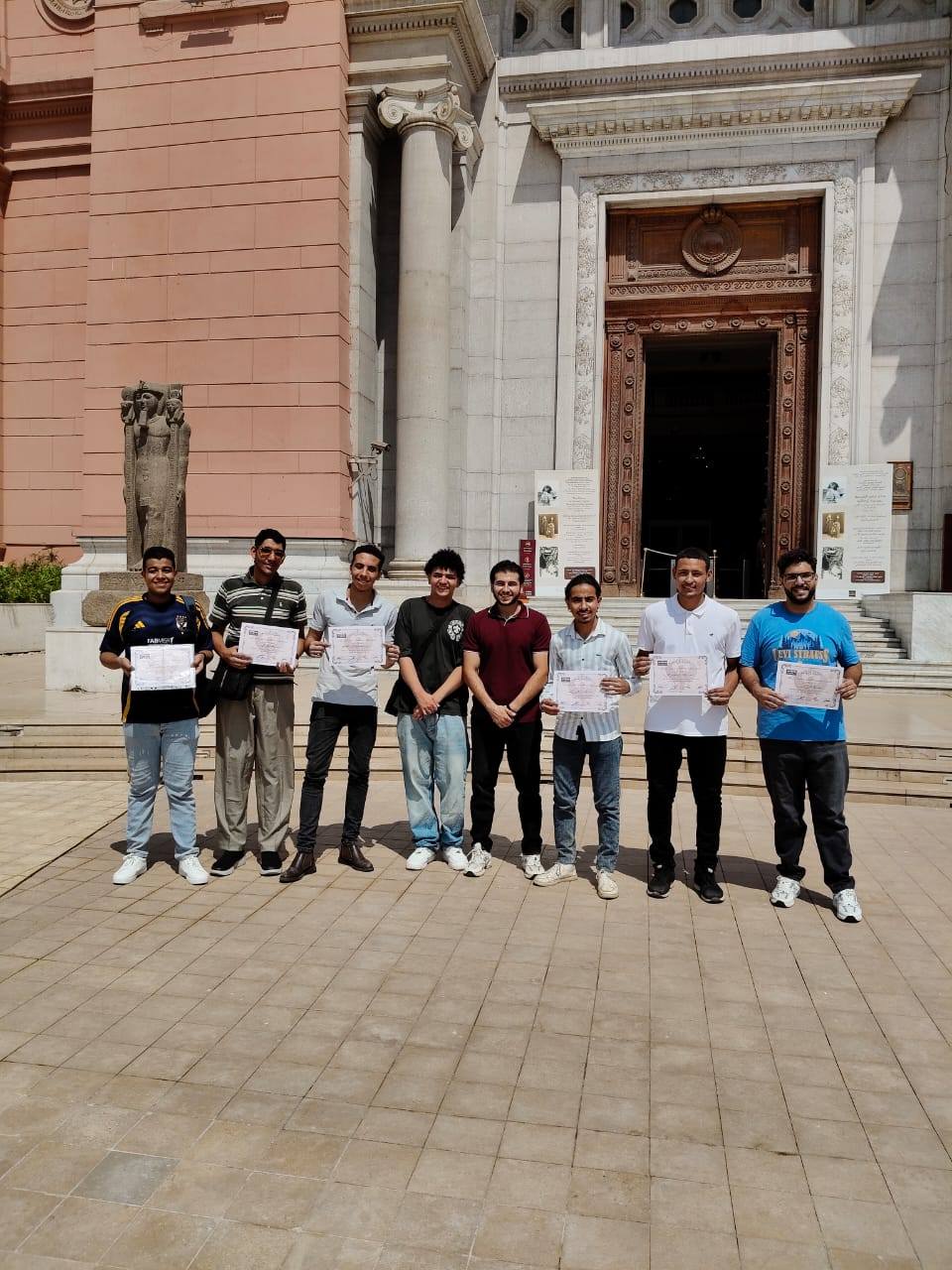 المتحف المصري بالتحرير يحتفل بتخريج دفعة التدريب الصيفي لطلاب الآثار والإرشاد السياحي