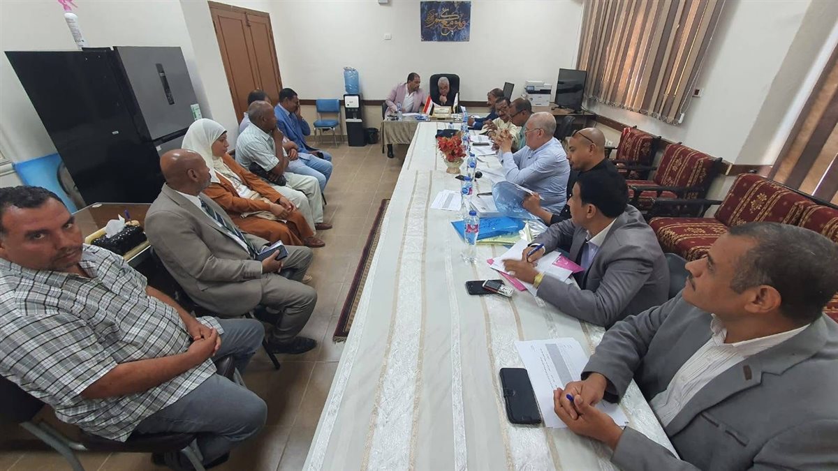 المقابلات الإشرافية بتعليم الأقصر