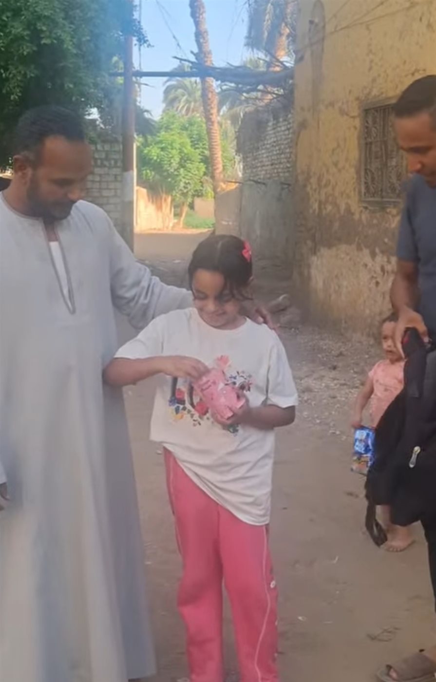 اهالي المهدات وحملة التبرعات&nbsp;