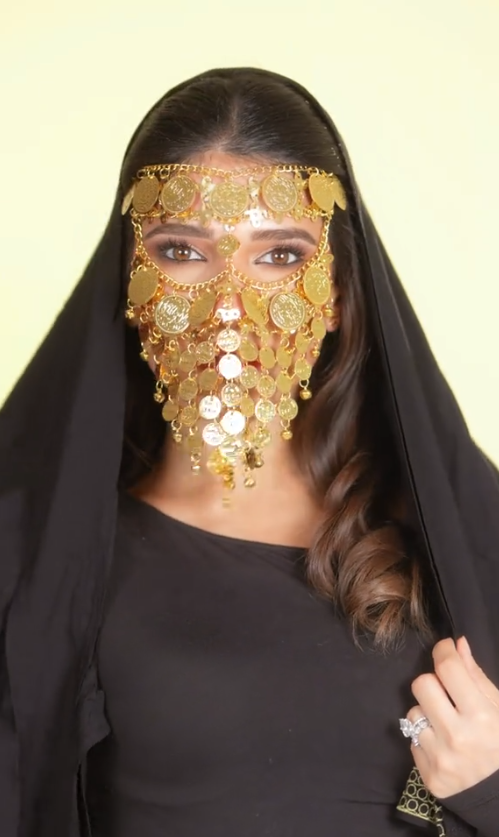 البلوجر السورية نارين بيوتي