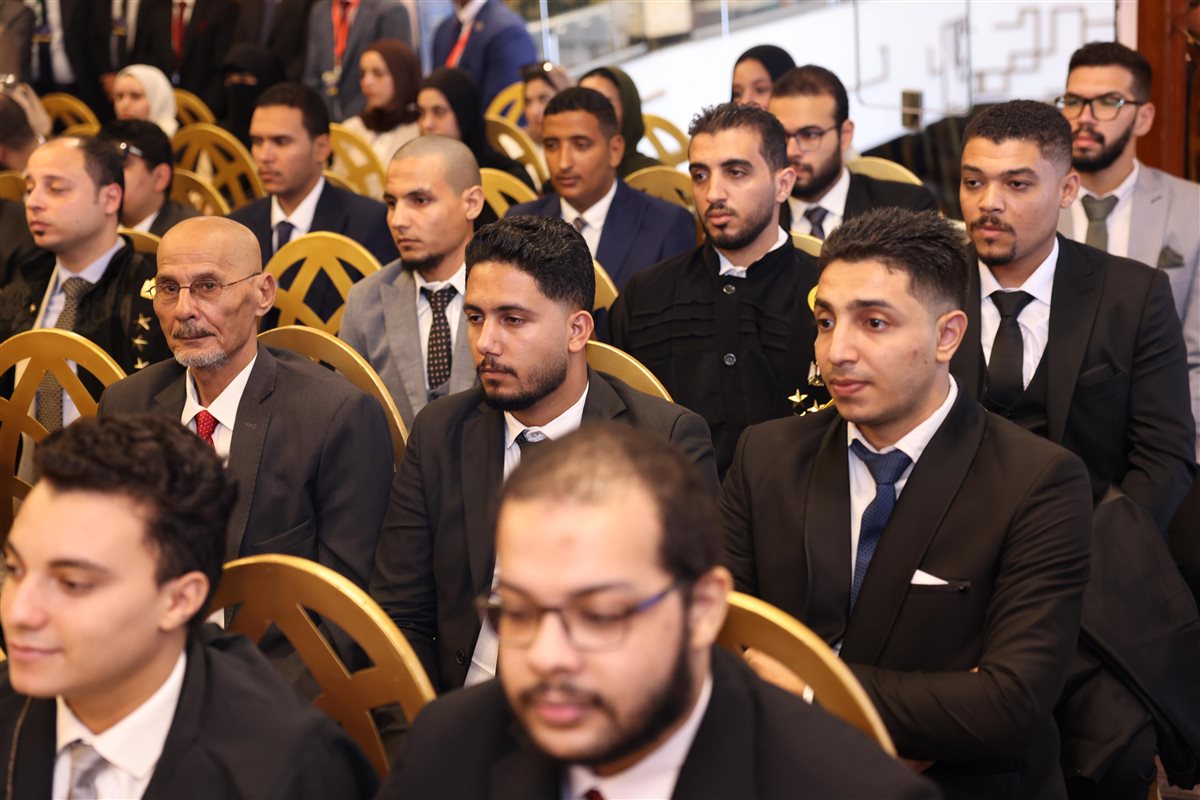 نقيب المحامين يترأس جلسة حلف اليمين القانونية للأعضاء الجدد بنقابة محامي الإسكندرية