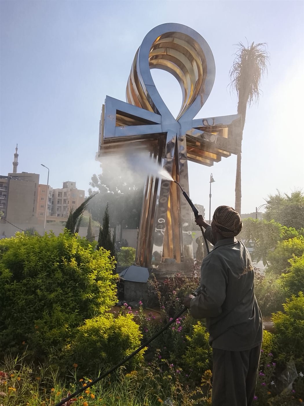 الأقصر تتزين بحملات نظافة مكبرة