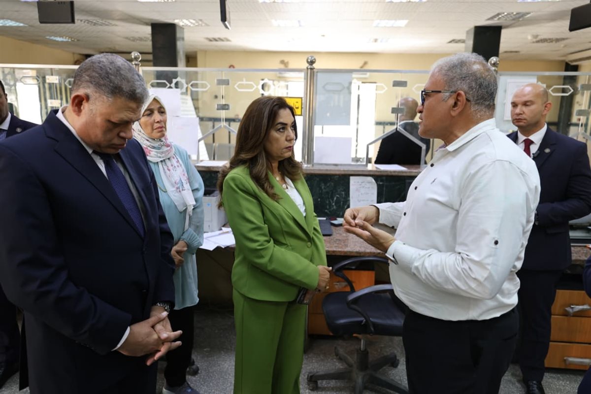 وزيرة التنمية المحلية تعيد تشكيل لجان التصالح حي شرق مدينة نصر