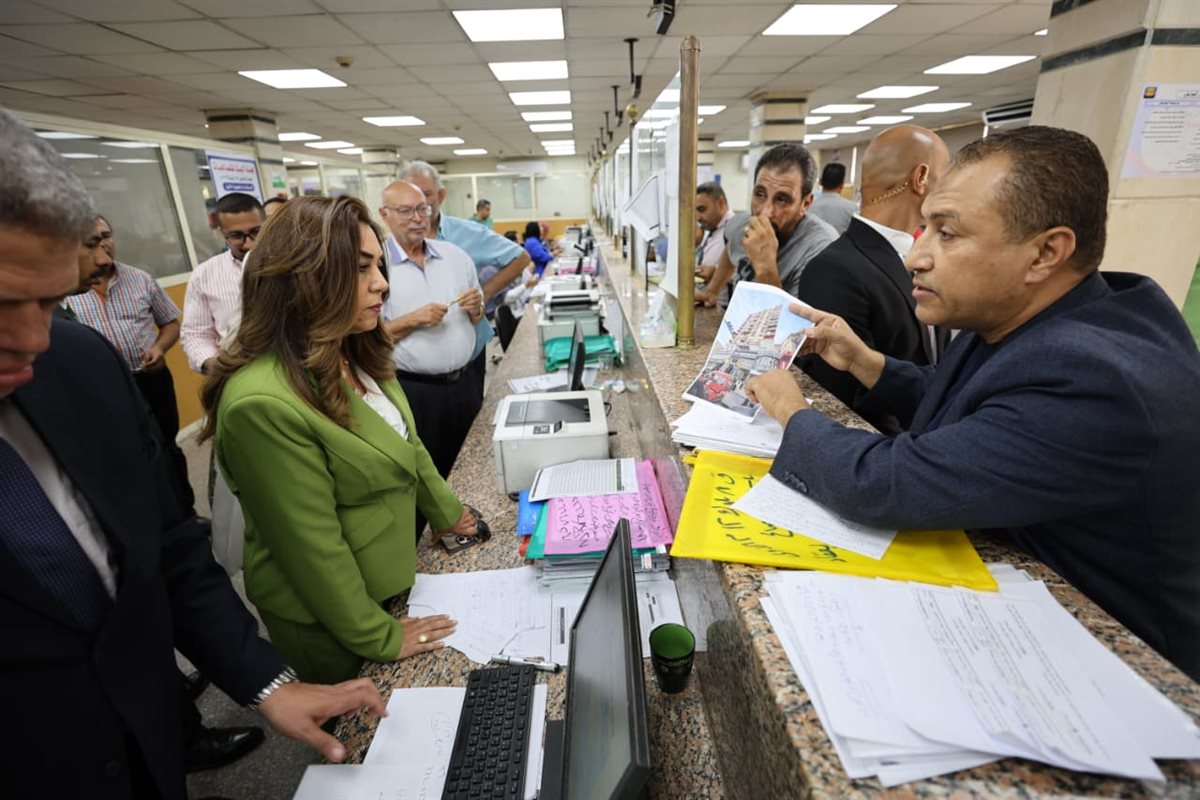 وزيرة التنمية المحلية تعيد تشكيل لجان التصالح حي شرق مدينة نصر