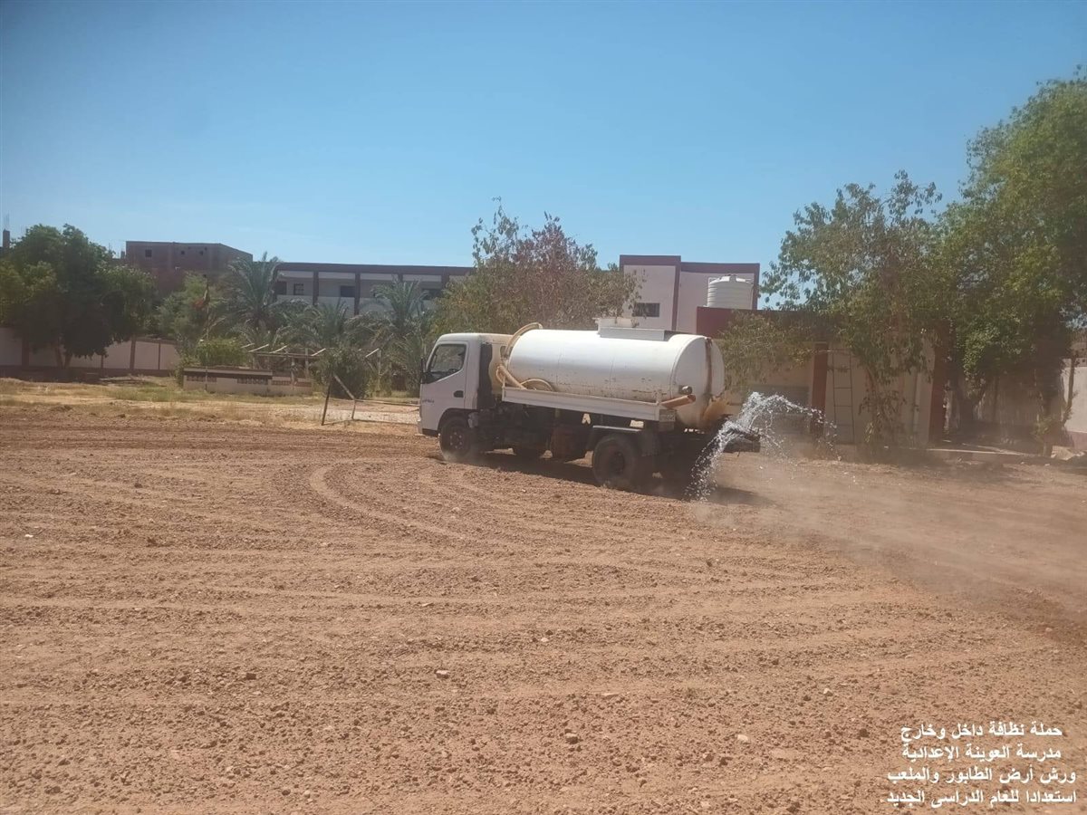 تنفيذ حملة نظافة بمركز الداخلة