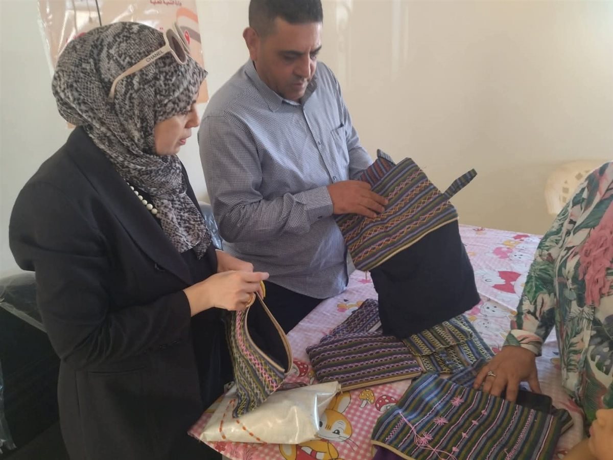 وحدة تكافؤ الفرص تواصل جهودها في تنمية المهارات الحرفية