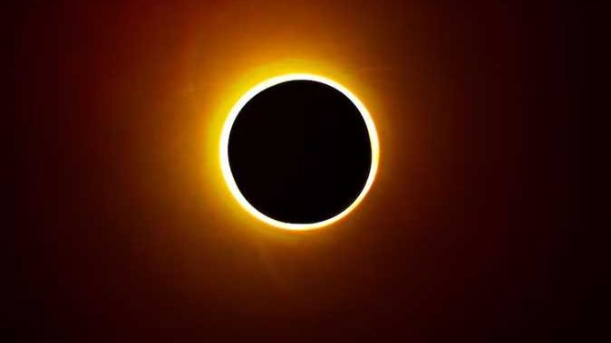 كسوف الشمس&nbsp;