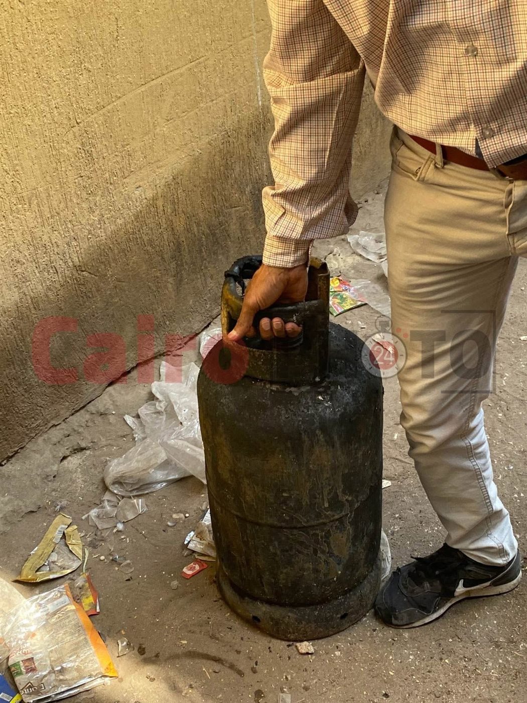 حريق بسطح أحد العقارات السكنية بالأقصر