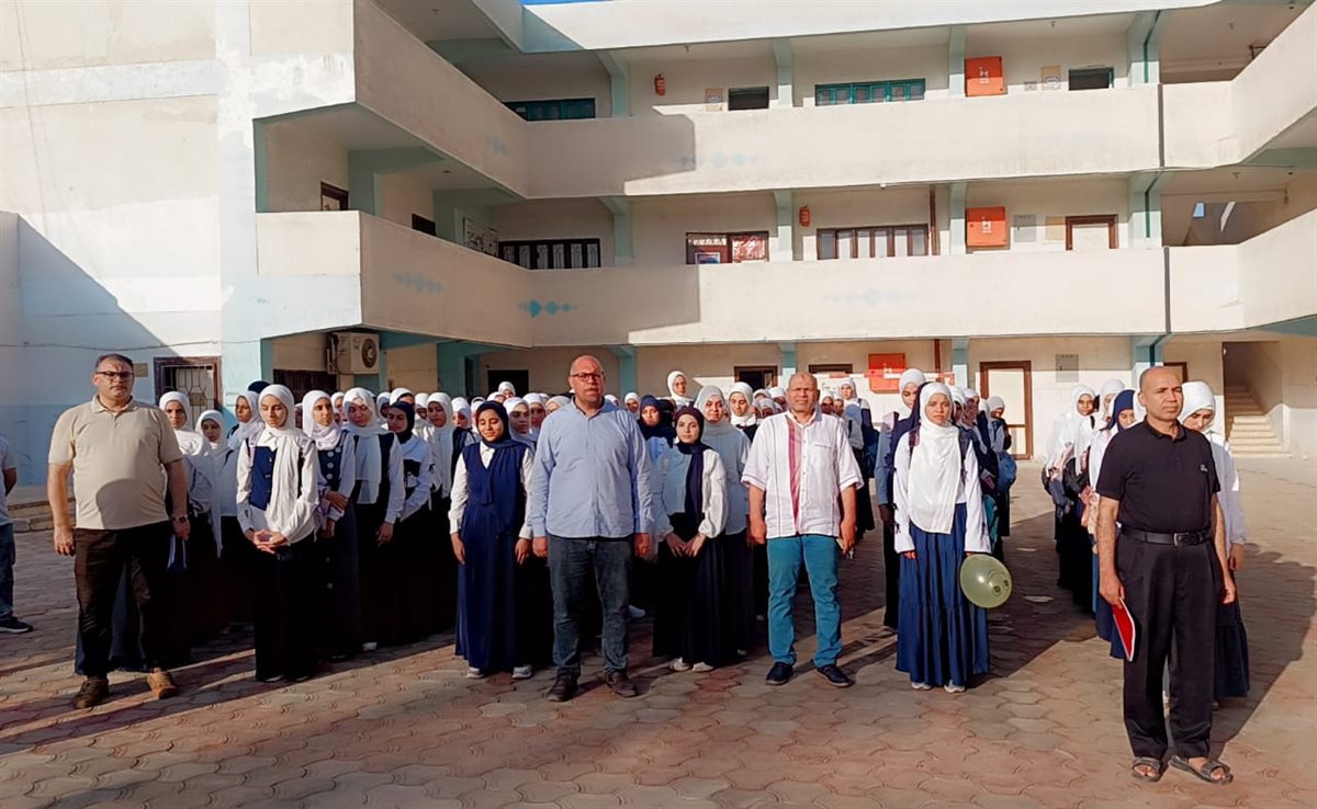 فى أول أيام الدراسة خالد قبيصي يتابع انضباط العمليه التعليميه بمدارس المحافظة