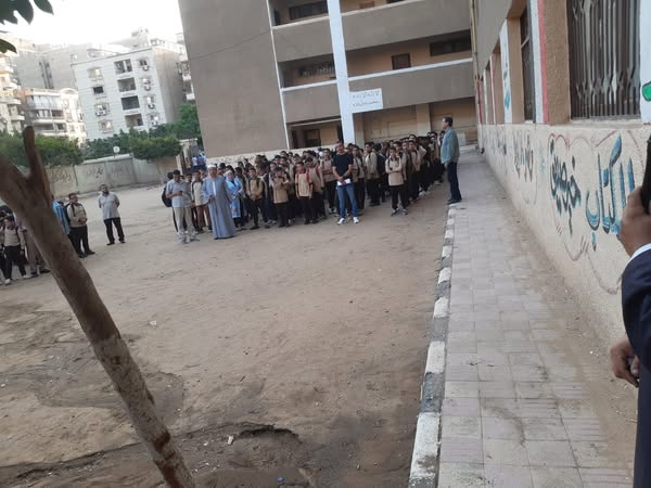 رئيس القاهرة الأزهرية يشدد على انتظام حضور الطلاب والمعلمين وتوافر الكتب الدراسية منذ اليوم الأول