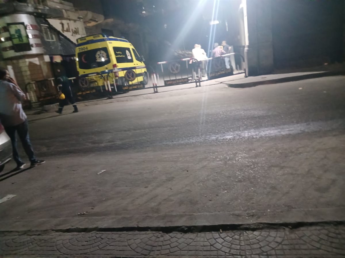 العقار المنهار