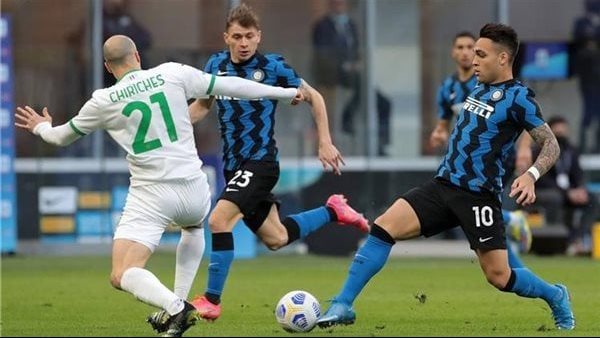 القنوات الناقلة لمشاهدة بث مباشر مباراة إنتر ميلان وساسولو اليوم