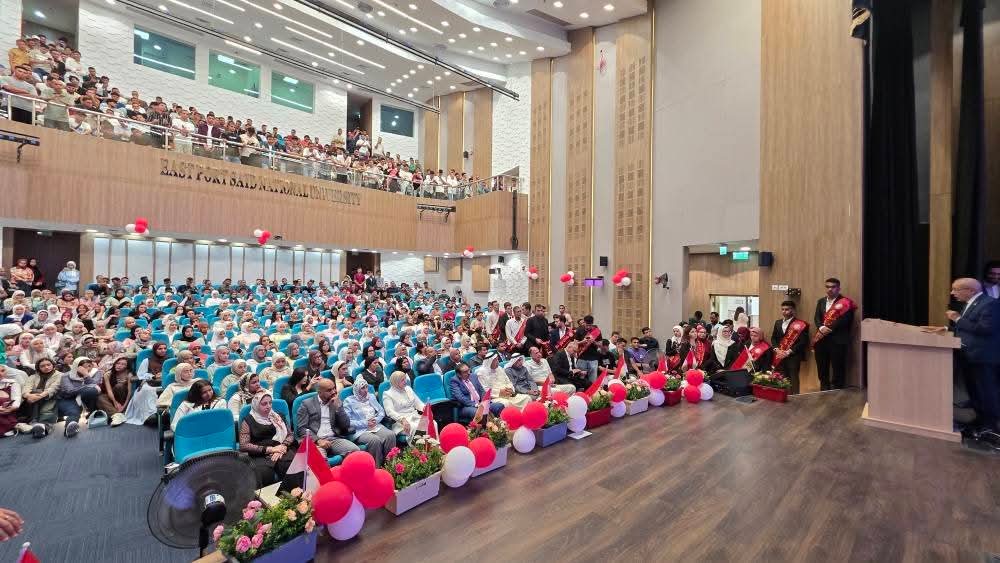 طلاب من أجل مصر بجامعة بورسعيد الأهلية 