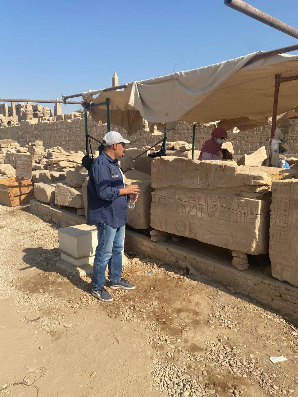 جولة مدير عام آثار الأقصر