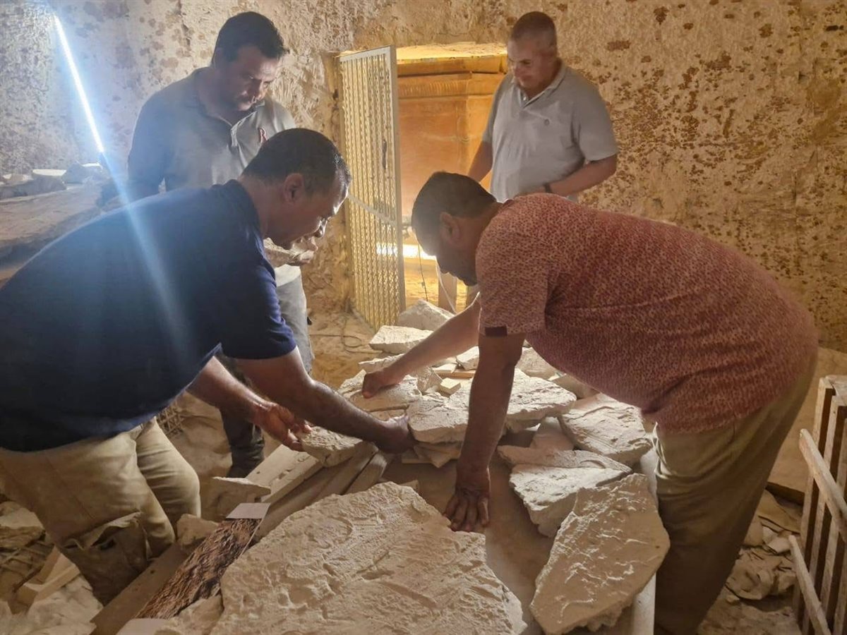 جولة مدير عام آثار الأقصر