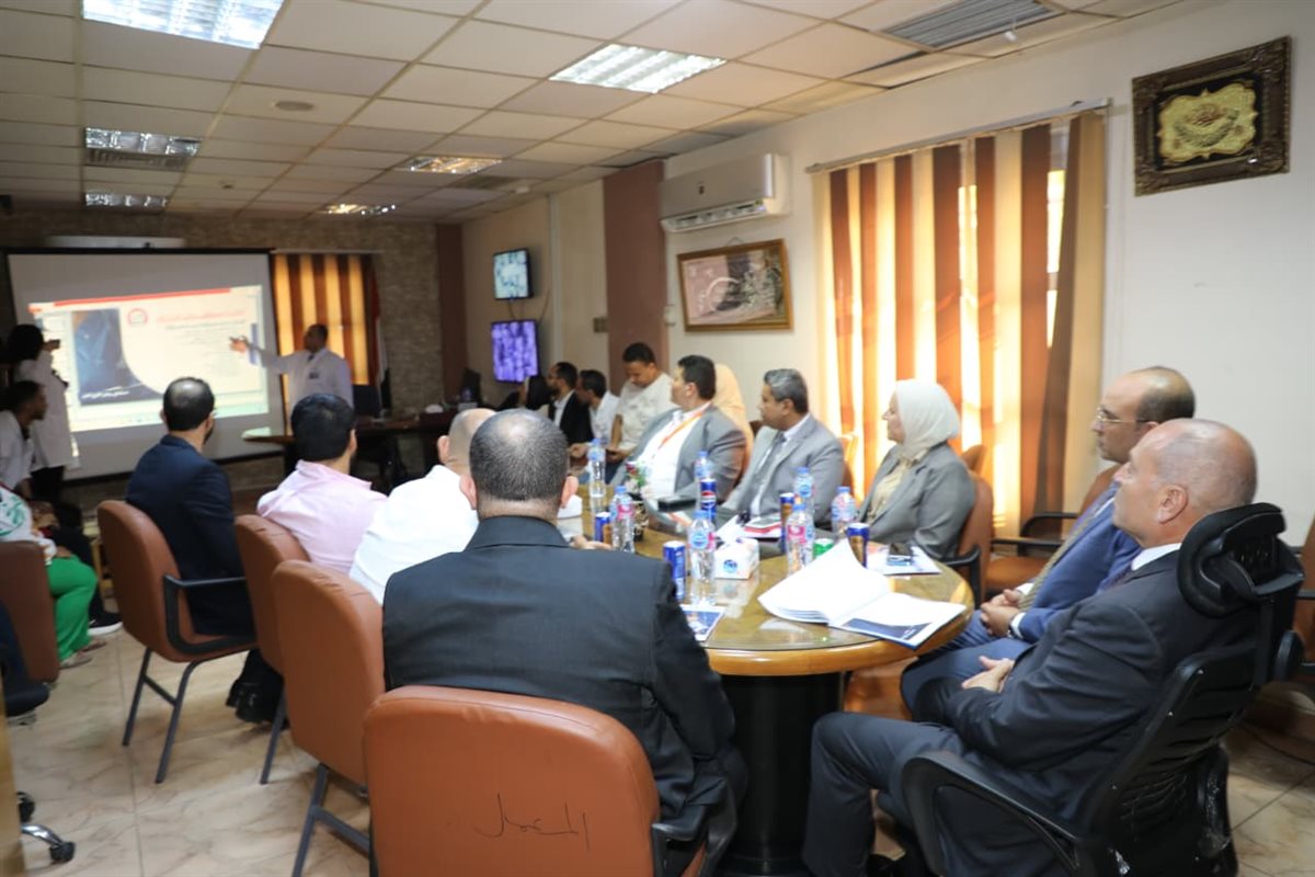 محافظ القاهرة يفتتح معهد التمريض بنين بمستشفى روض الفرج العام