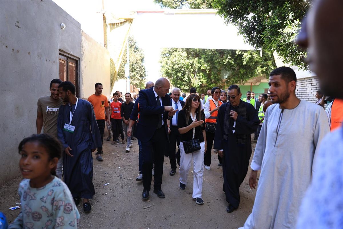 انطلاق فعاليات تسليم منازل ومشروعات صغيرة لأهالي الصعيد