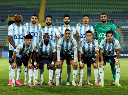 أين يمكنني مشاهدة البث المباشر لمباراة الأهلي وبيراميدز؟