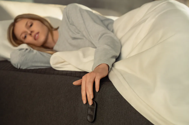 يحقق نومًا عميقًا بلا انقطاع