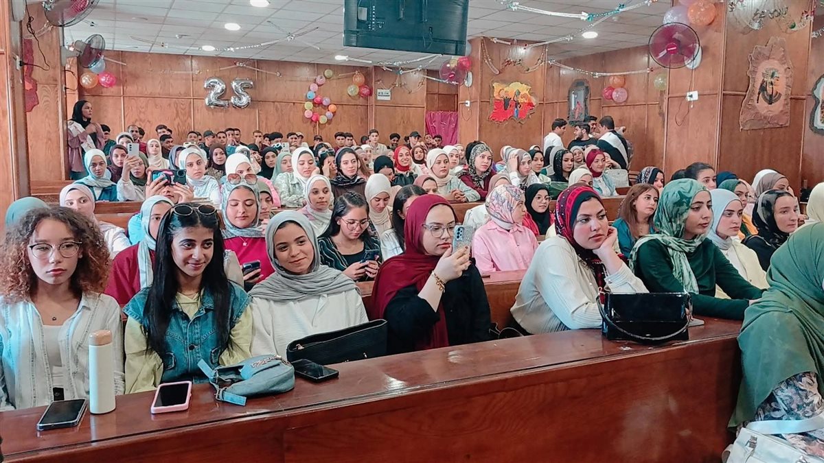 احتفال كلية الإعلام جامعة المنوفية بالطلاب الجدد 