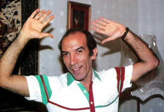 الفنان نجاح الموجي