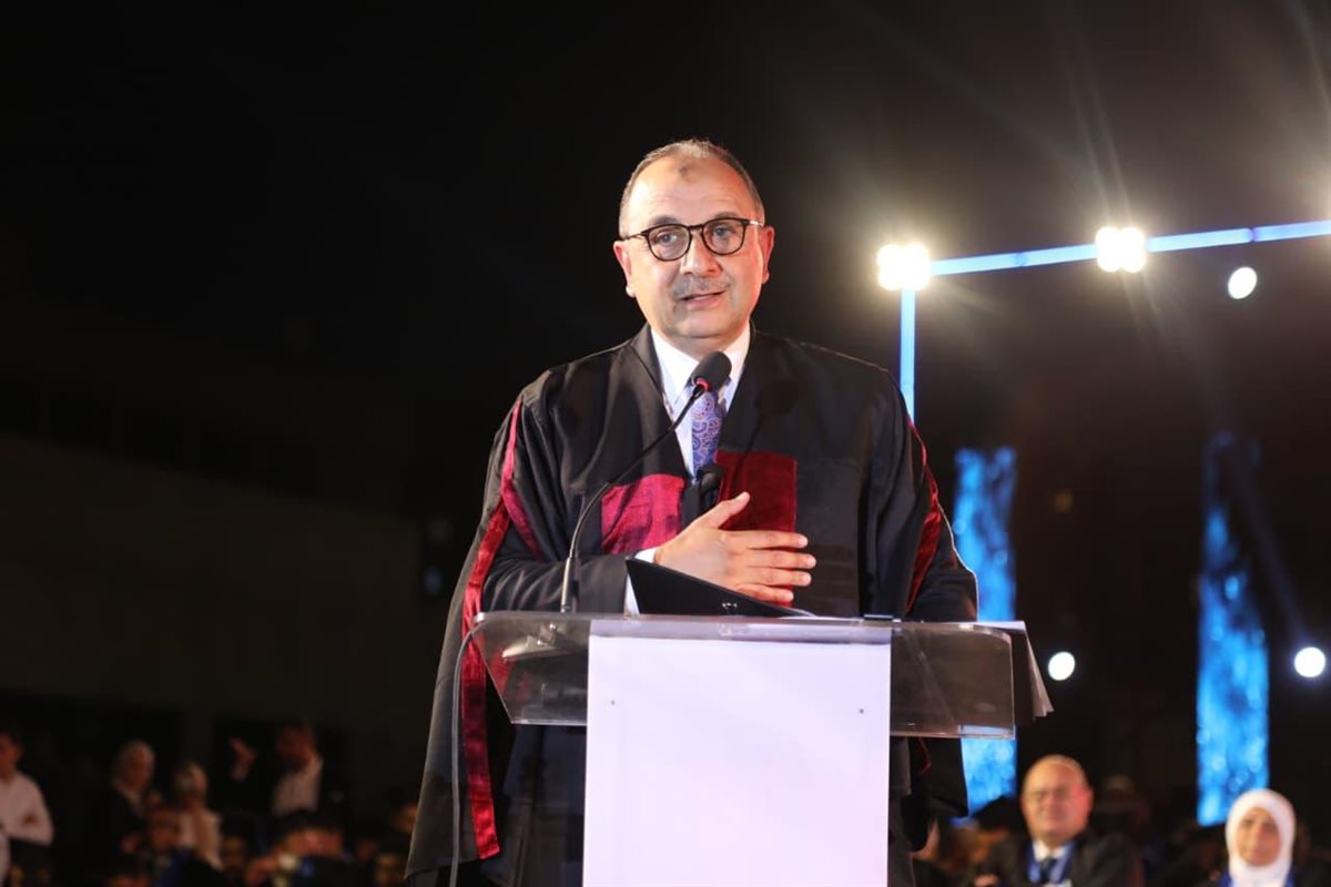 جانب من كلمة وزير قطاع الاعمال