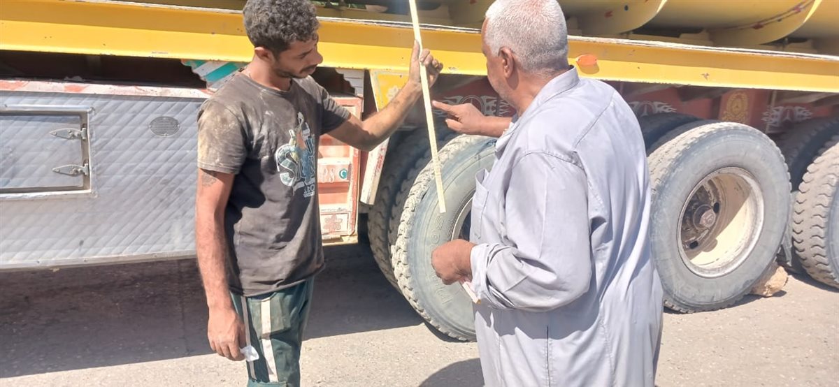 حملة تموينية مكثفة على الأسواق