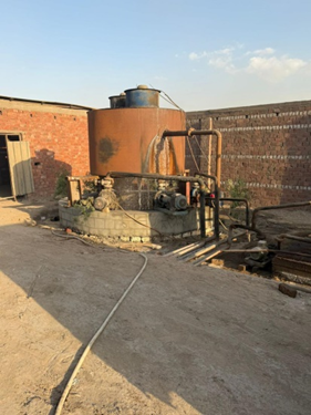 ضبط مصنع إعادة تدوير زيوت محركات السيارات المستعملة بالجيزة &nbsp;