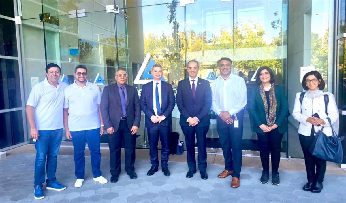 جانب من الاجتماع 