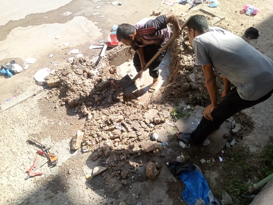 اصلاح ماسورة مياه 