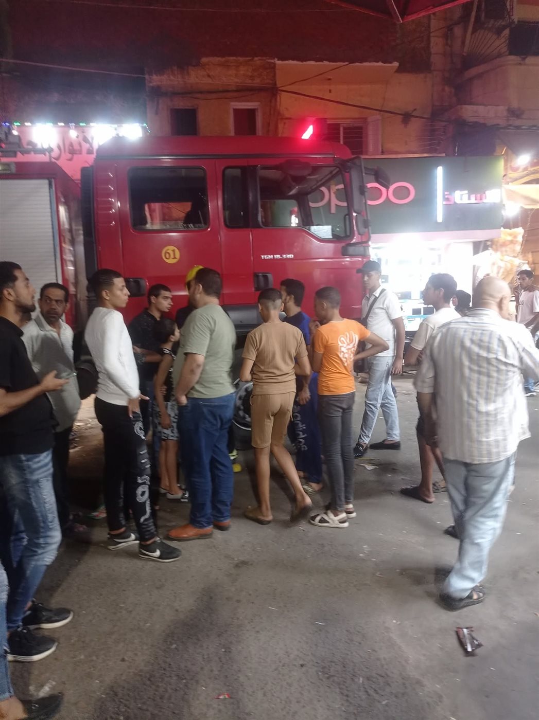 انهيار سقف عقار