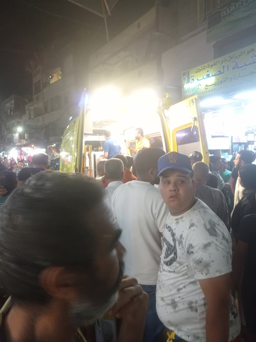 انهيار سقف عقار