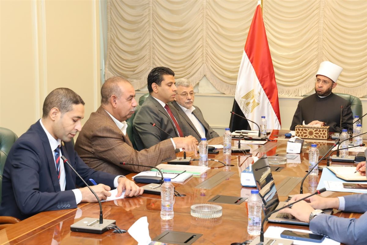 وزير الأوقاف: الوزارة حريصة على تطوير العمل في هيئة الأوقاف والمجموعة الوطنية لاستثمارات الأوقاف