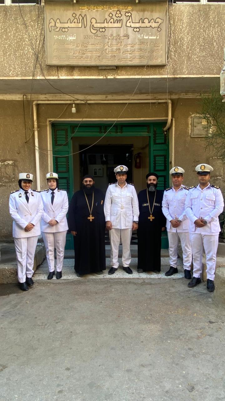 مديرية أمن الفيوم تزور دور المسنين والمستشفيات ضمن مبادرة 