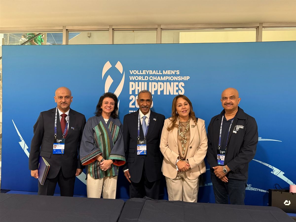 توقيع اتفاقية تعاون بين الاتحادين الدولي والعربي للكرة الطائرة في الفلبين