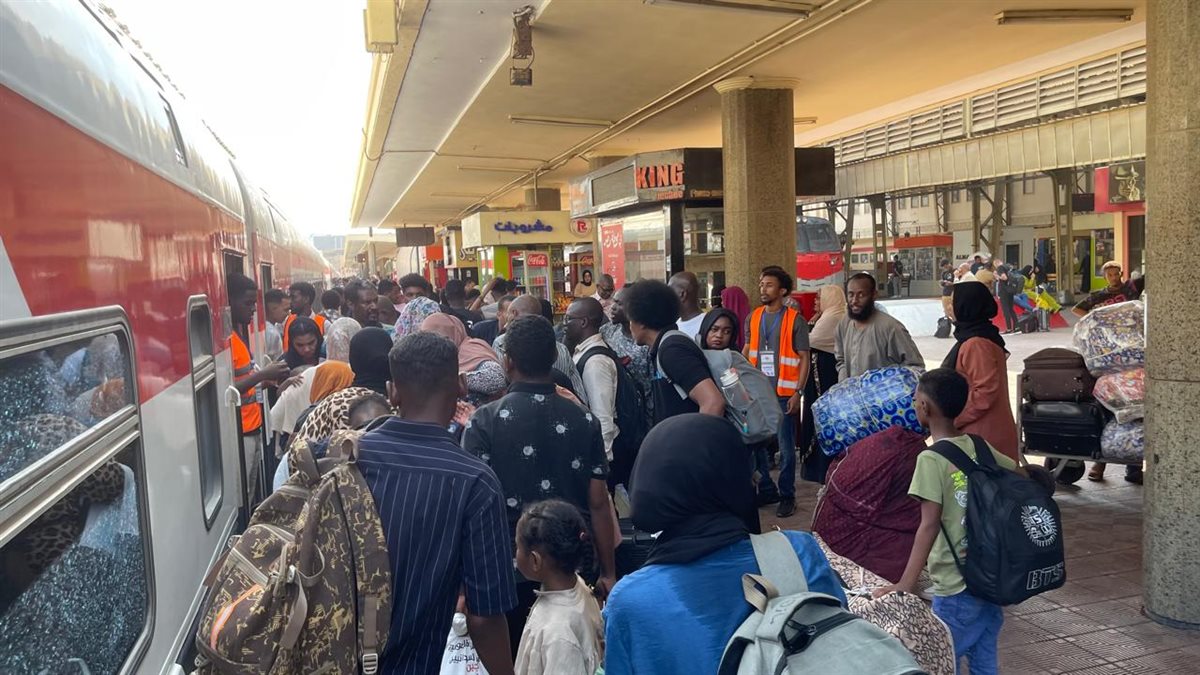 الرحلة العشرين من القطارات المخصصة لمبادرة العودة الطوعية للأشقاء السودانيين المقيمين في مصر